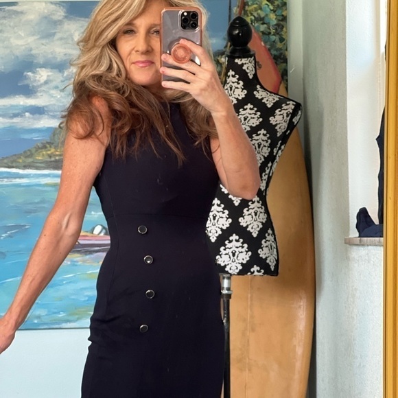 Pure Luxury From Reserved,Gorgeous & Wonderfully Unique,,Pleated Hem, Size XS - Picture 6 of 14